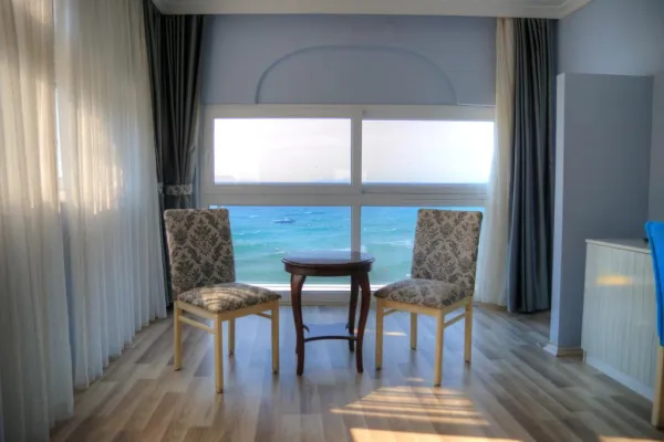 Marti Beach 4*