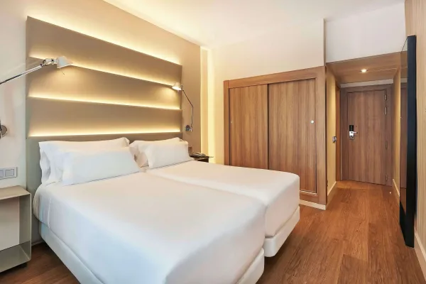 NH Sants Barcelona 4*, фото 4