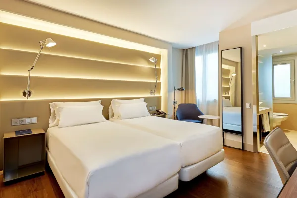 NH Sants Barcelona 4*, фото 6