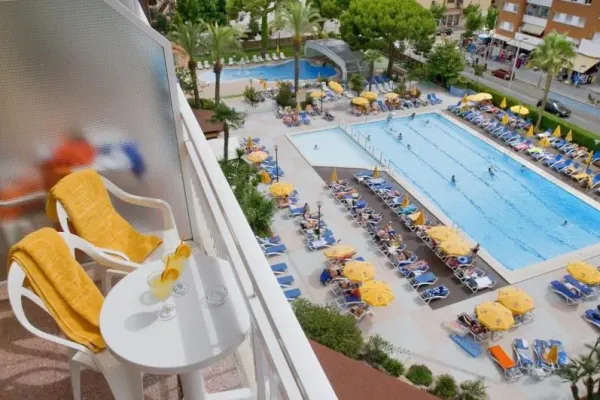 Ght GHT Oasis Park 4* (Льорет-де-Мар, Испания) — туры из Минска, фото и факты