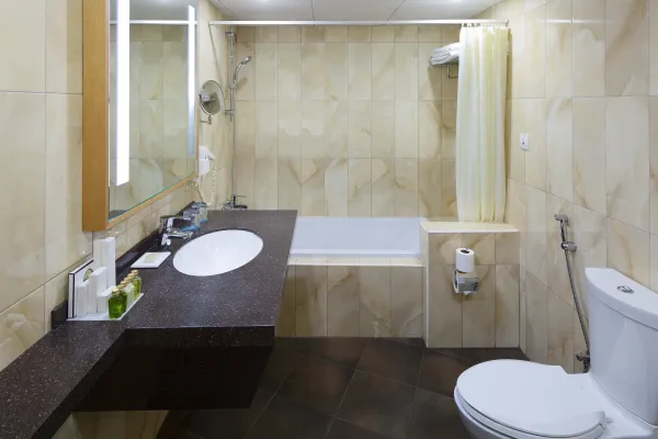 Occidental Sharjah Grand 4*, фото 11