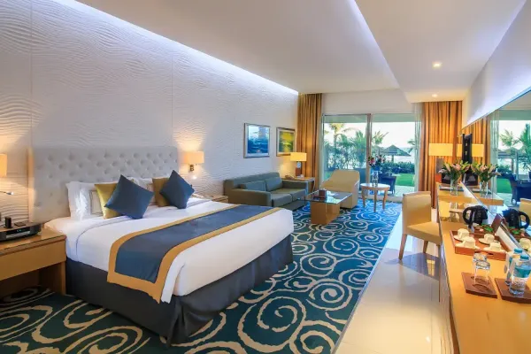 Oceanic Khorfakkan Resort & Spa 4*, фото 7