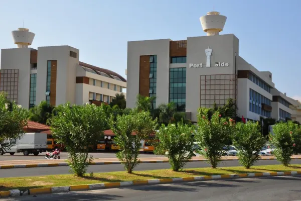 Port Side Resort 5*