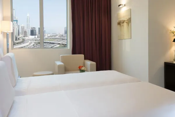Pullman Dubai Jumeirah Lakes Towers 5*, фото 3
