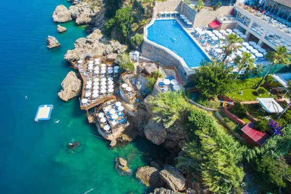 Ramada Plaza Antalya 5*