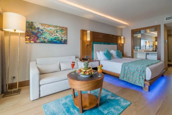 Ramada Resort By Wyndham Kusadasi & Golf 5*
