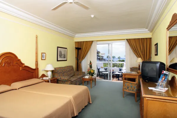 Riu Arecas 4*