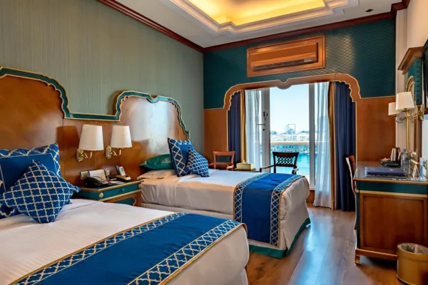 Riviera Hotel 4*