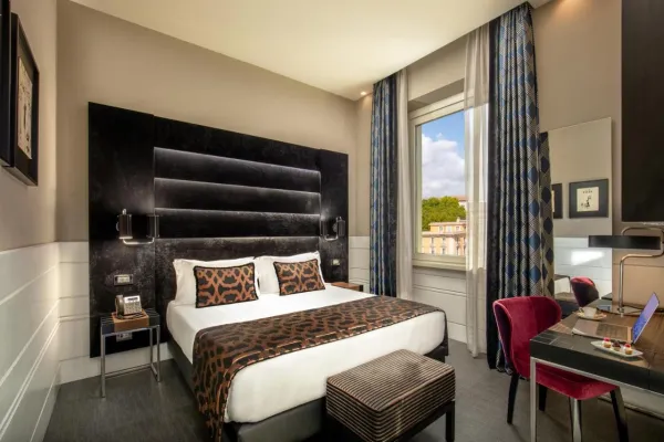 Rome Glam 4*
