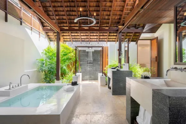 SALA Samui Choengmon Beach Resort 5*