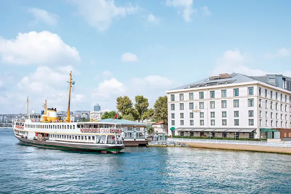 Shangri - La Bosphorus 5*