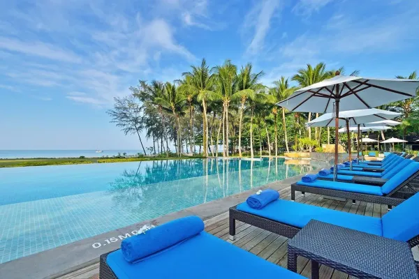 Dusit Thani Krabi Beach Resort 5*