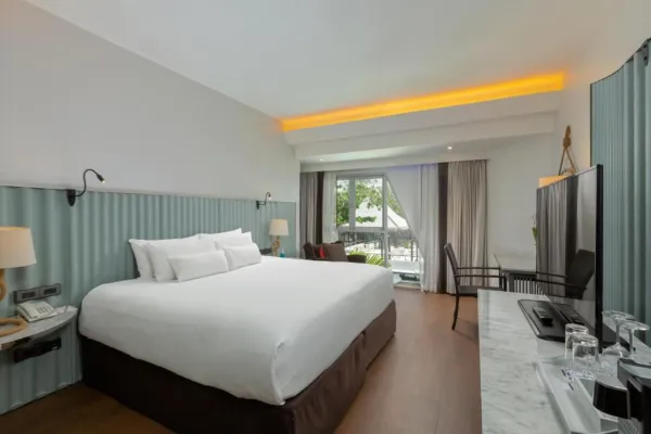 The Boathouse Phuket 5*