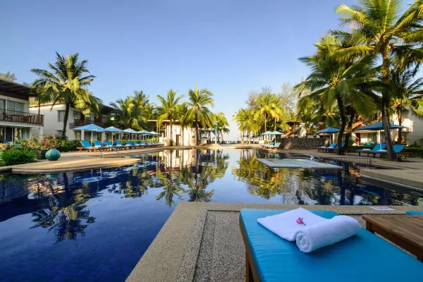 The Briza Beach Resort 4*, фото 1