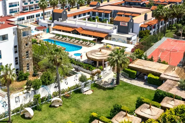 Tiana Beach 4*