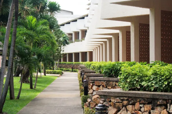 Tropicana Hotel 4*