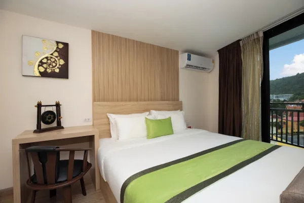 Icheck Inn Darisa Tropicana Hills Patong