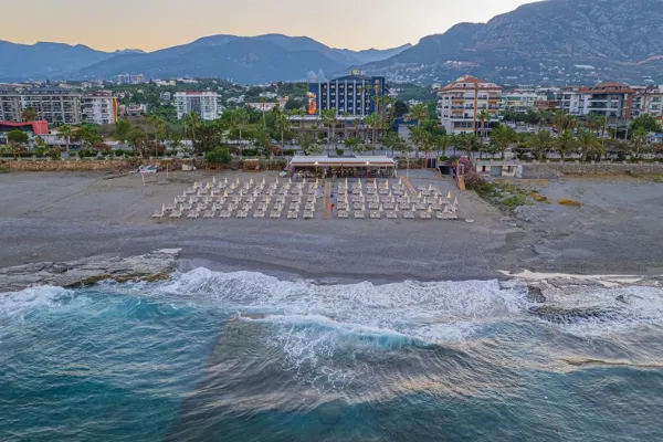 World Star Beach Resort & Spa