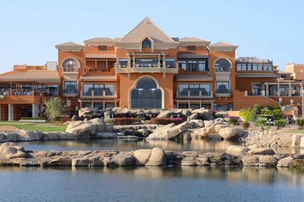 the Cascades Golf Resort, Spa & Thalasso
