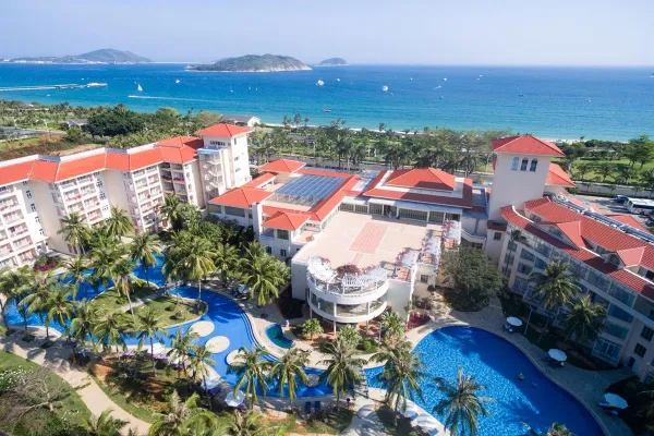 Resort Golden Palm