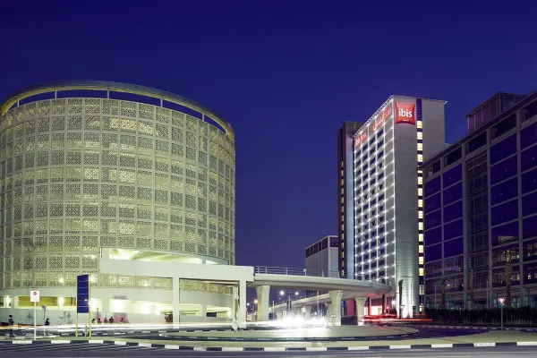 Ibis One Central