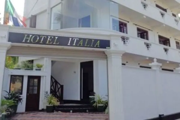 Italia Ambalangoda