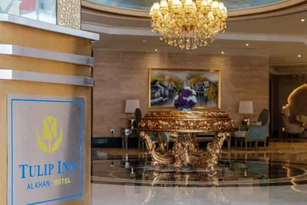 Crystal Plaza Al Majaz (Ex. Tulip Inn Al Khan)