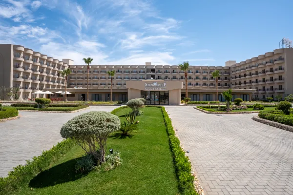 Sunrise Serano Club Resort