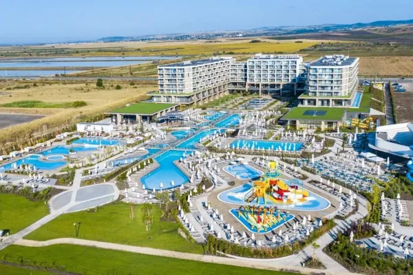 Wave Resort 5*