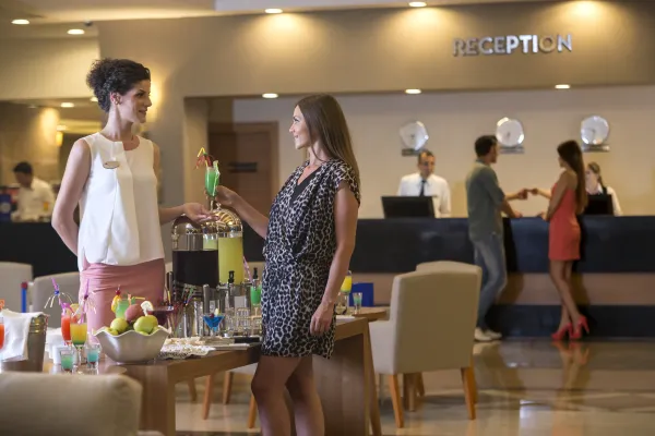 Wyndham Garden Lara 4*