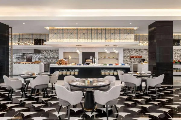 Wyndham Grand Doha West Bay Beach 5*, фото 4